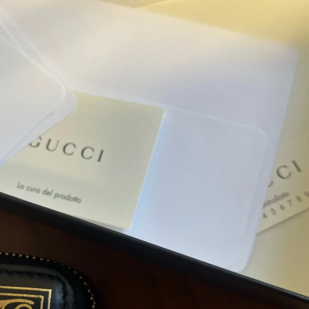 Gucci White and Black wallet AUTHENTIC - Picture 4 of 5